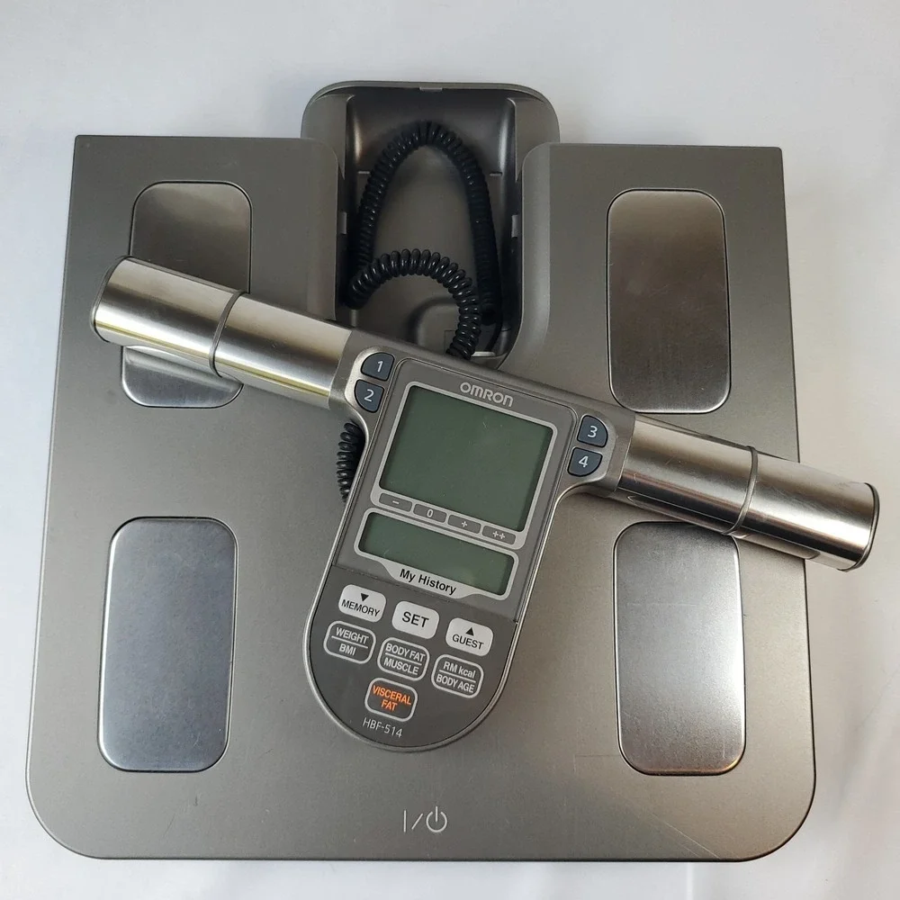 Omron HBF-514 Full Body Composition Sensing Monitor and & Scale WORKING